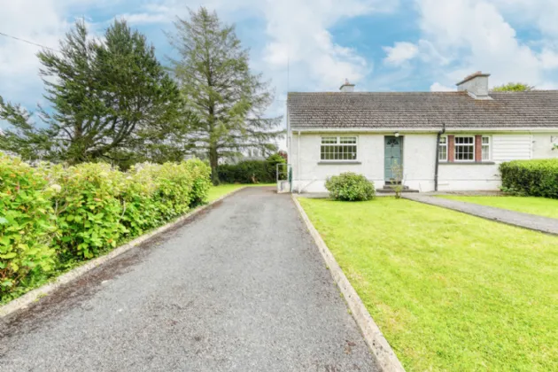 Photo of 6 Saint Patricks Terrace,, Castletown,, Co.Laois, R32 Y0Y7