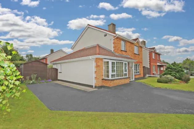 Photo of 21 Ballycasey Close, Shannon, Co Clare, V14 F208