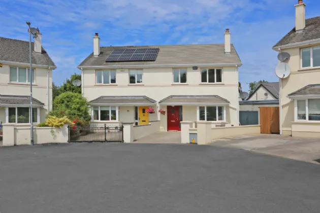 Photo of 27 Castlerock Woods, Castleconnell, Co Limerick, V94 W7WE