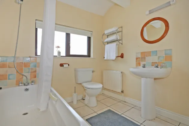 Photo of 44 Dooradoyle Park, Dooradoyle, Limerick, V94 RCY6