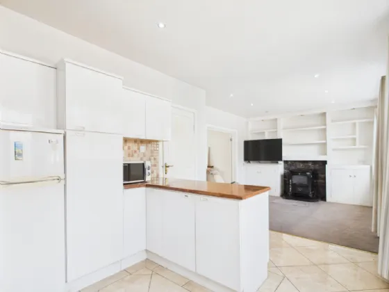 Photo of 18 Willowmere Drive, Thurles, Co. Tipperary, E41 N8X9