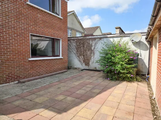 Photo of 18 Willowmere Drive, Thurles, Co. Tipperary, E41 N8X9