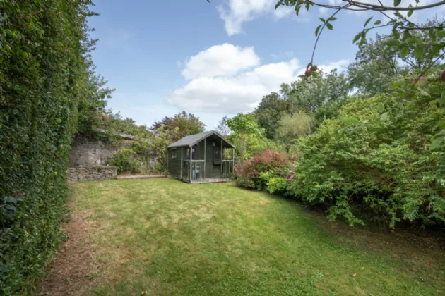 Photo of Charles Cottage, Summercove Hill, Kinsale, Cork, P17 CP86