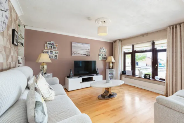 Photo of 18 Donomore Avenue, Killinarden, Tallaght, Dublin 24, D24 H5W4