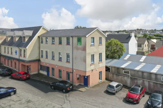 Photo of Donegal Wild Atlantic Hostel, 3 Garden Court, Gweedore Road, Dungloe, Co. Donegal, F94E22D