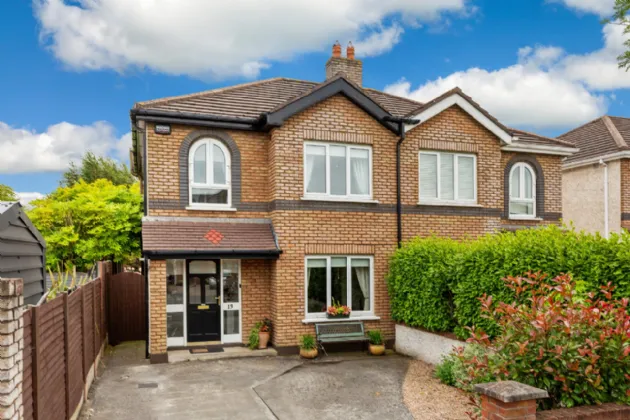 Photo of 13 Charnwood Grove, Clonsilla, Dublin 15, D15 T0A8