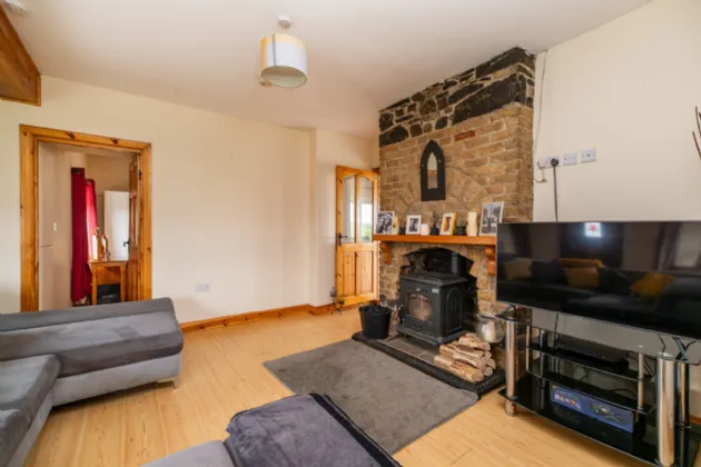 Photo of Rose Cottage, Clonearl Demesne, Daingean, Co. Offaly, R35 F789