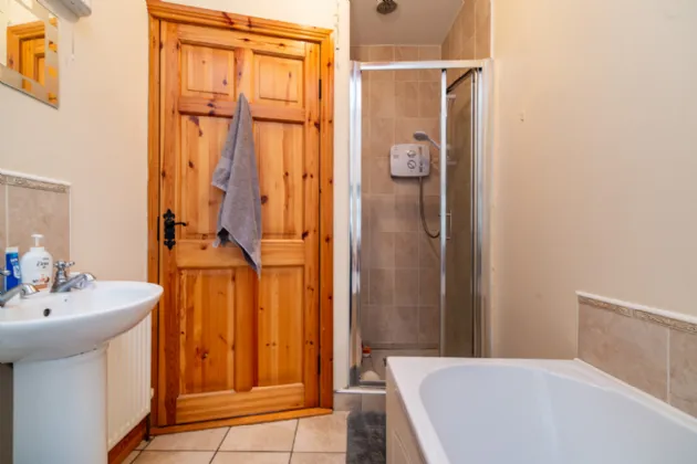 Photo of Rose Cottage, Clonearl Demesne, Daingean, Co. Offaly, R35 F789