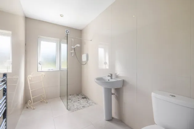 Photo of 8 Kilgarron Park, Enniskerry, Co. Wicklow, A98 NW54