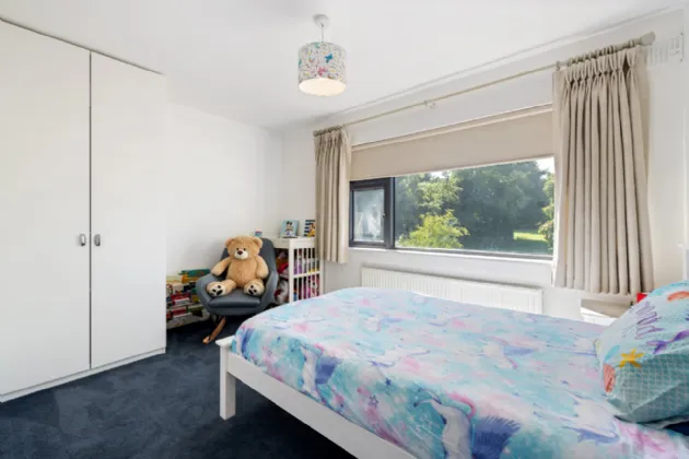 Photo of 35 Hazelwood, Shankill, Dublin 18, D18 YV08