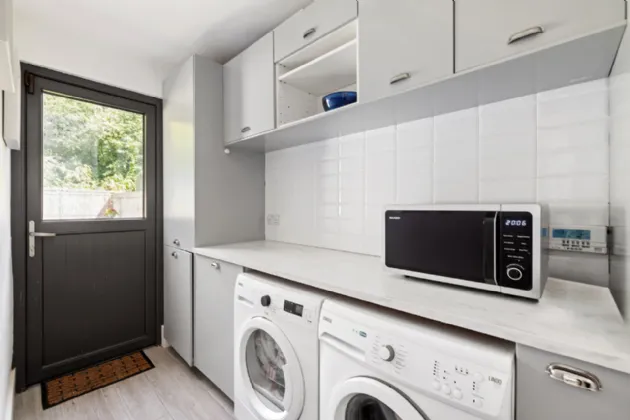 Photo of 35 Hazelwood, Shankill, Dublin 18, D18 YV08