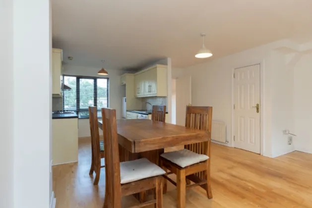 Photo of 6 Marlinstown Park, Mullingar, Co. Westmeath, N91 XD27