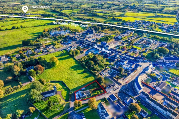 Photo of Roscoo, Church Street, Edgeworthstown, Co. Longford, N39 FR98