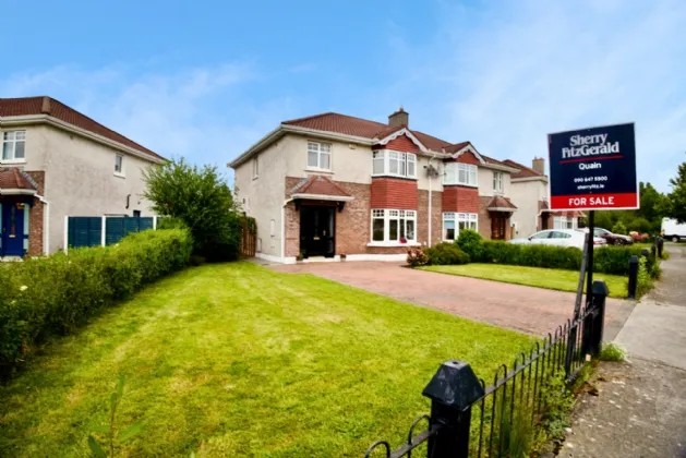 Photo of 10 Woodville Crescent, Woodville Grange, Athlone, Co Westmeath, N37 K2F7