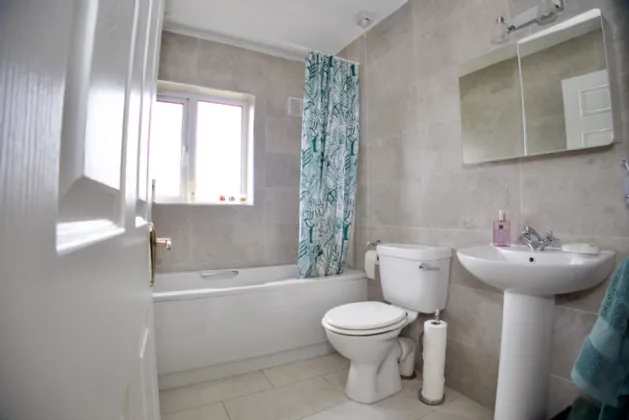 Photo of 10 Woodville Crescent, Woodville Grange, Athlone, Co Westmeath, N37 K2F7