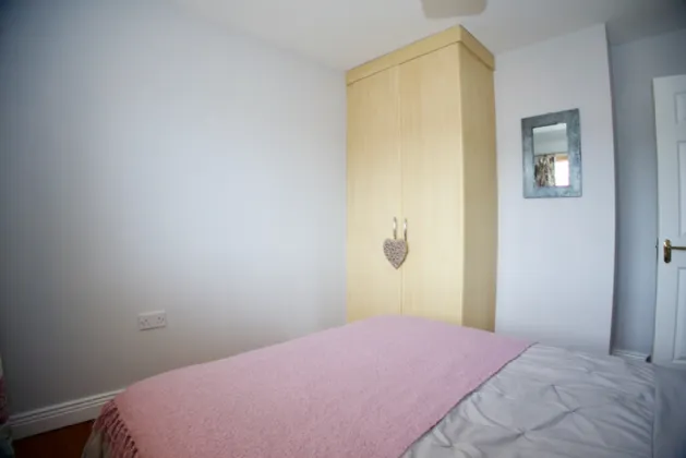 Photo of 10 Woodville Crescent, Woodville Grange, Athlone, Co Westmeath, N37 K2F7