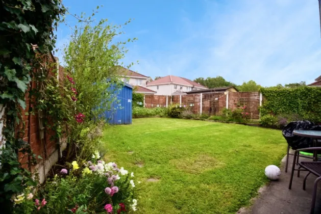 Photo of 10 Woodville Crescent, Woodville Grange, Athlone, Co Westmeath, N37 K2F7