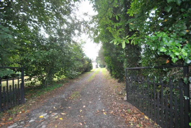 Photo of Cloonagh, Golden Grove, Roscrea, Co Tipperary, E53 FX61