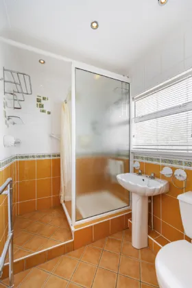 Photo of 11, 11a & 11b, Station Road, Raheny, Dublin 5, D05YX56