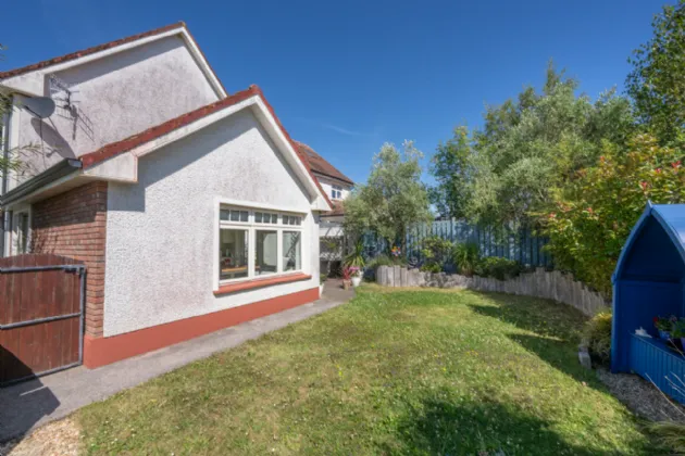 Photo of Saoirse Na Mara, 19 Laburnum Avenue, Forest Hill, Carrigaline, Cork, P43 EF88