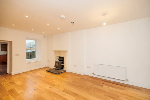 Photo of 10 Upper Bridge Street, Callan, Co Kilkenny, R95 Y8X8