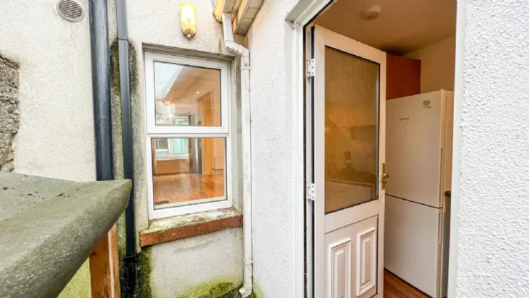 Photo of 10 Upper Bridge Street, Callan, Co Kilkenny, R95 Y8X8