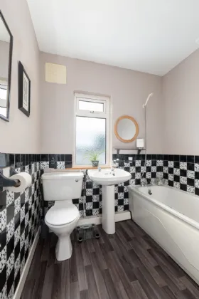 Photo of 47 Limekiln Avenue, Walkinstown, Dublin 12, D12 Y2RW