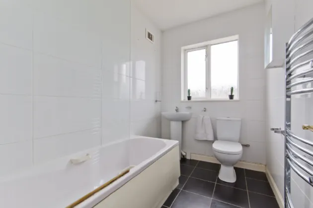 Photo of 8 Daletree Close, Ballycullen, Dublin 24, D24 P2K1