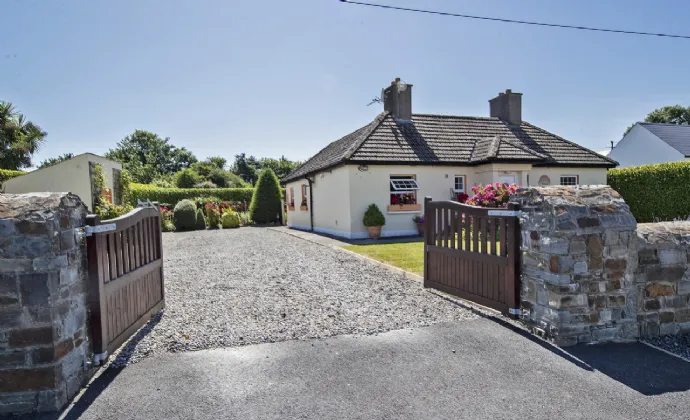 Photo of Yellow Shell Cottage, Ballyrandle, Dungarvan, Co Waterford, X35 X202