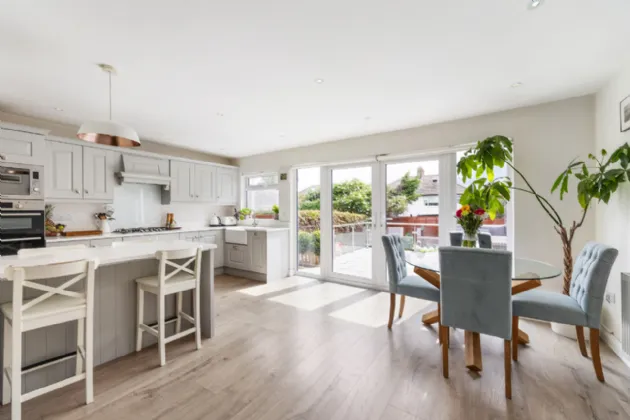 Photo of 17 Elm Mount Park, Beaumont, Dublin 9, D09 RK70