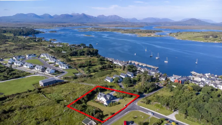 Photo of Roundstone, Co.Galway, H91 A6P4