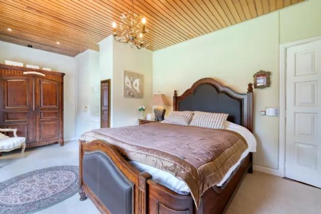 Photo of Farnagh Hill, Longford Town, Co. Longford, N39X5P2