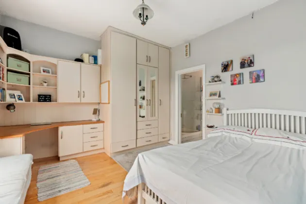 Photo of 6 Eglinton Terrace, Donnybrook, Dublin 4, D04 R9X6