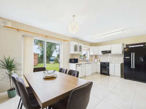 Photo of 8 Aherlow, Heights, Tipperary Town, Co. Tipperary, E34 D342