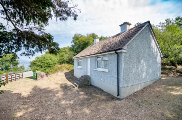 Photo of Dirreenacallaugh, Dawros, Kenmare, Co. Kerry, V93 C7P0