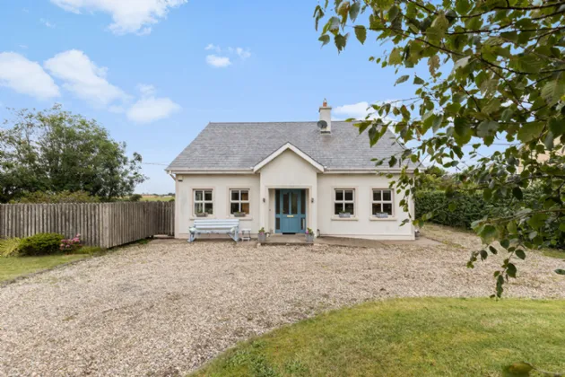 Photo of 1 Sarshill, Kilmore, Kilmore Village, Co Wexford, Y35DE27