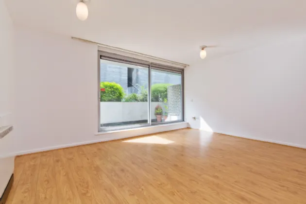 Photo of 8 Block E, The Moorings, Fitzwilliam Quay, Dublin 4, D04 KA99