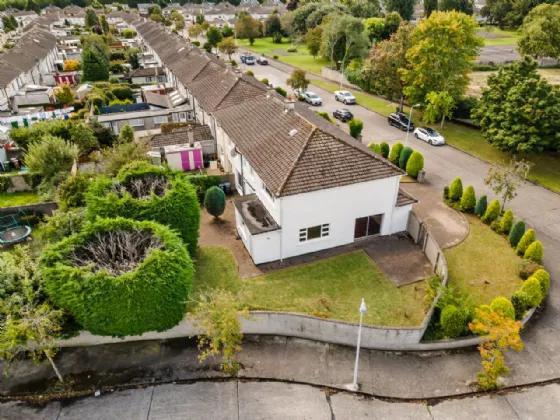 Photo of 50 Walnut Avenue, Courtlands, Drumcondra, Dublin 9, D09 X0W4