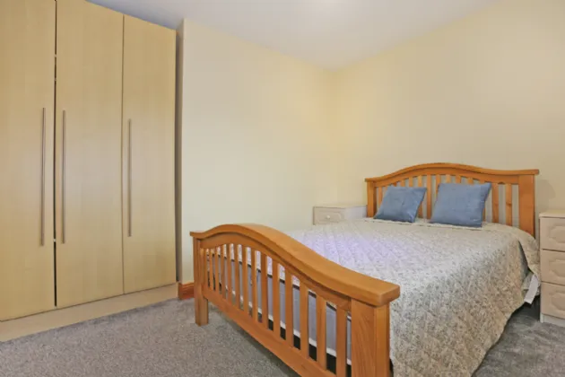 Photo of 27 Carraig Donn, Ballycasey, Shannon, Clare, V14 D281