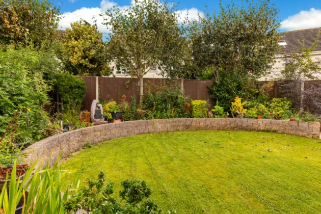 Photo of 16 Blackwood Park, Ongar, Dublin 15, D15V2F2