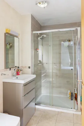 Photo of 16 Blackwood Park, Ongar, Dublin 15, D15V2F2