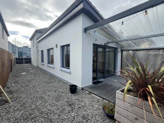 Photo of Pier Road, Enniscrone, Co Sligo, F26 E8Y7