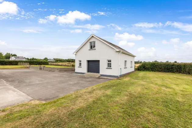 Photo of Fairyhouse Lodge, Mullinam Lane, Mullinam, Dublin 15, D15 CP2V