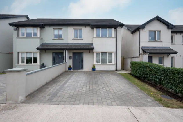 Photo of 51 Cooline Drive, Ballyvoloon, Cobh, Co. Cork, P24 TK60