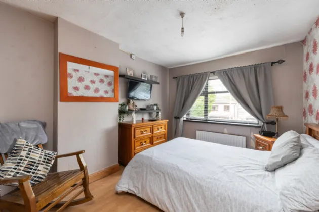 Photo of 13 Oak Green, Royal Oak, Santry, Dublin 9, D09 H9E4