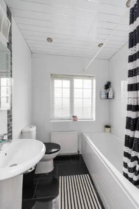 Photo of 13 Oak Green, Royal Oak, Santry, Dublin 9, D09 H9E4