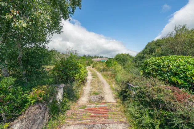 Photo of Loch Dubh, Rossdohan, Sneem, Co. Kerry, V93R3K4
