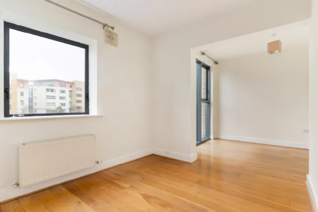 Photo of 95 The Oval, Tullyvale, Cabinteely, Dublin 18, D18 PW24