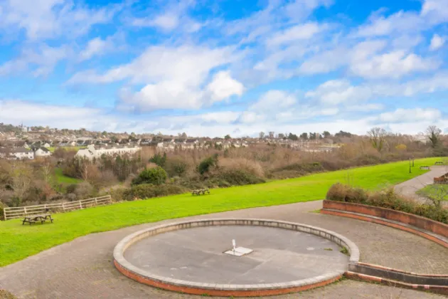 Photo of 95 The Oval, Tullyvale, Cabinteely, Dublin 18, D18 PW24