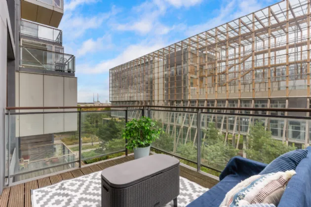 Photo of 18 The Bay, Elmpark, Merrion Road, Dublin 4, D04 XK66